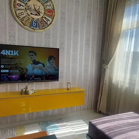 Bahcelievler Haznedar Merkez 2+1 Luks Esyali Daire Appartamento Provincia di Istanbul