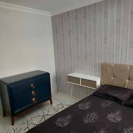 Bahcelievler Haznedar Merkez 2+1 Luks Esyali Daire Appartamento *