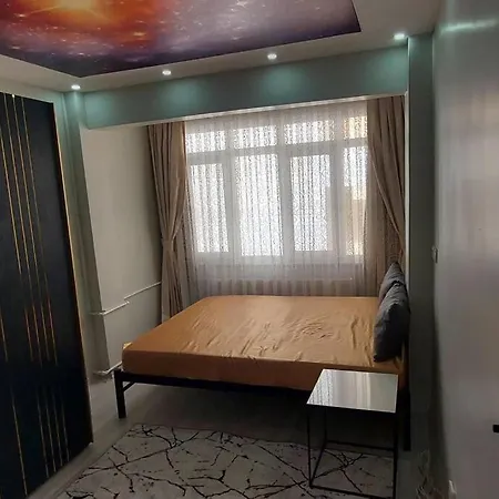 Bahcelievler Haznedar Merkez 2+1 Luks Esyali Daire Provincia di Istanbul